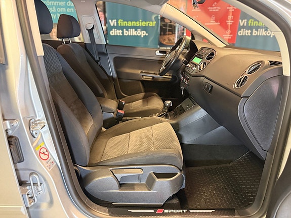 Volkswagen Golf Plus 6 of 15
