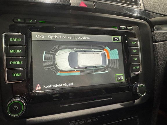 Skoda Superb 11 of 23