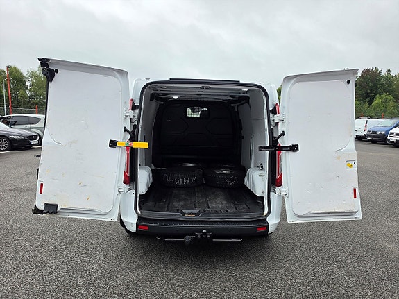 Ford Transit Custom 7 of 27