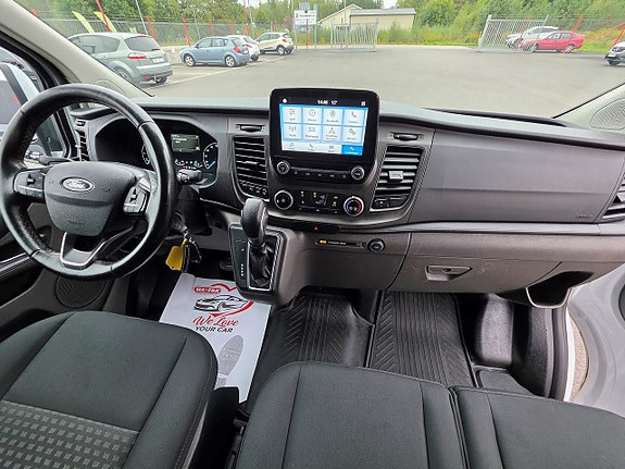 Ford Transit Custom 16 of 27