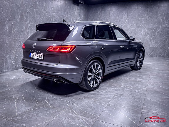 Volkswagen Touareg 7 of 30