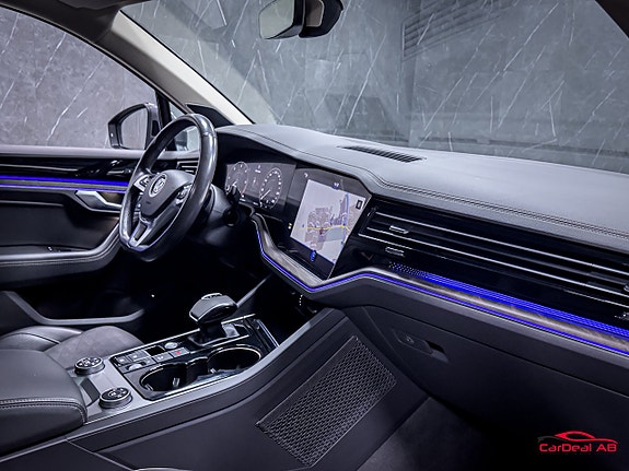 Volkswagen Touareg 13 of 30