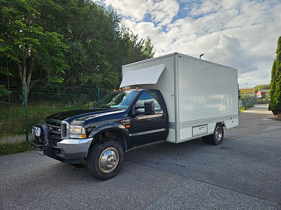 Ford F 450 2 of 4