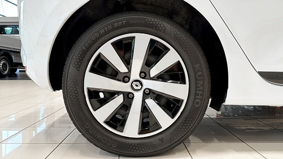 Renault Clio 7 of 22