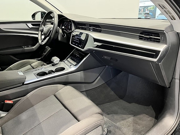 Audi A6 11 of 12