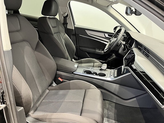 Audi A6 12 of 12
