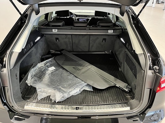 Audi A6 7 of 12