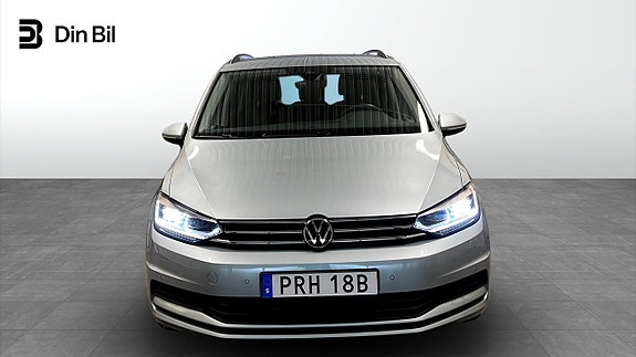 Volkswagen Touran 4 of 24