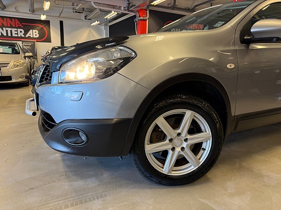 Nissan Qashqai+2 2 of 25