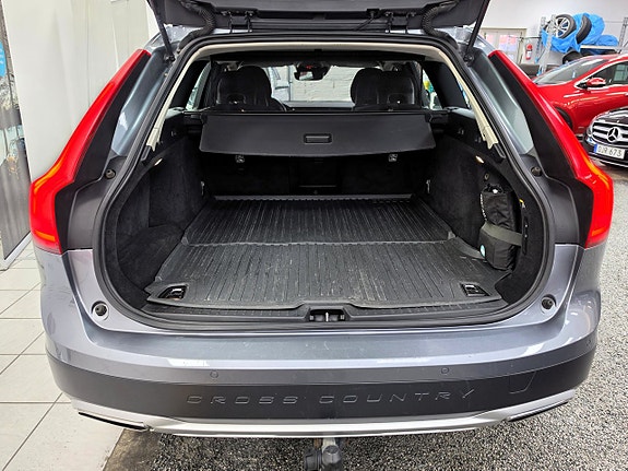 Volvo V90 Cross Country 19 of 20