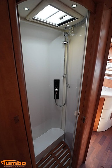 Carthago CHIC C-LINE XL 5.5 LE Automat Drag Solcell 13 of 21