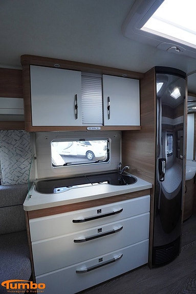Hobby 460 UFE DE LUXE, Lufttält 7 of 19