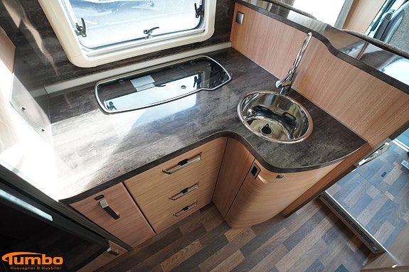 Knaus Sky Wave 700 ACx2 Alde 3 of 18