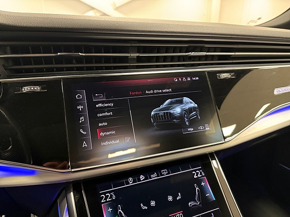 Audi Q8 16 of 19