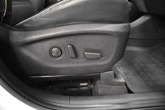 Kia Sorento 16 of 30