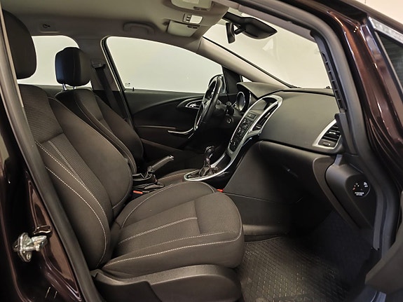 Opel Astra 10 of 17