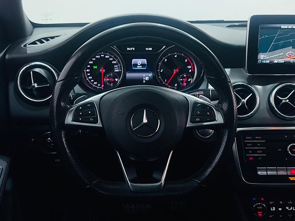 Mercedes-Benz CLA220 d 16 of 19