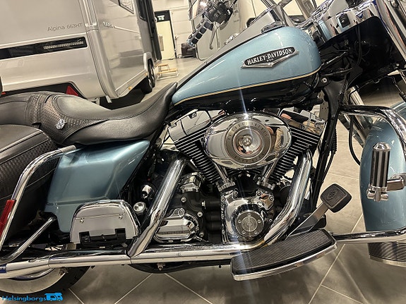 Harley-Davidson Road King Classic * Vance & Hines * Screaming eagles race tuner 8 of 11