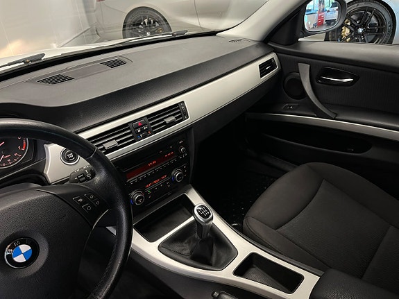 BMW 316 17 of 23