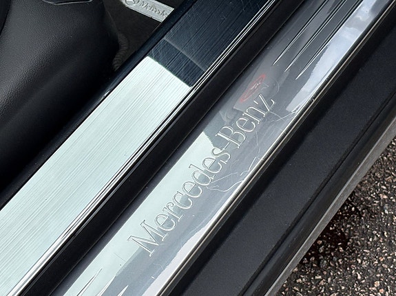 Mercedes-Benz SL350 22 of 25