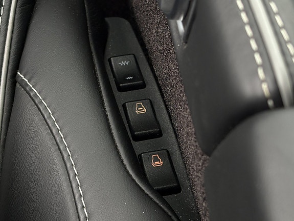 Aston Martin DB9 20 of 25