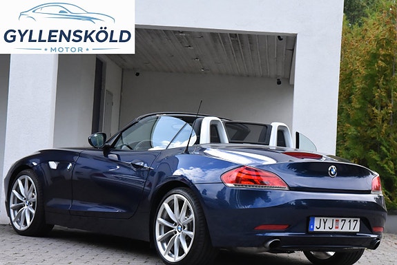 BMW Z4 3 of 16