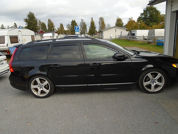 Volvo V70 9 of 9