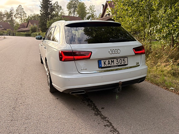 Audi A6 4 of 6
