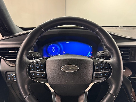 Ford Explorer 7 of 19