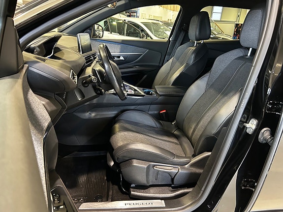 Peugeot 3008 8 of 20