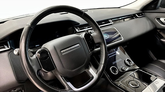 Land Rover Range Rover Velar 13 of 20