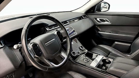 Land Rover Range Rover Velar 12 of 20