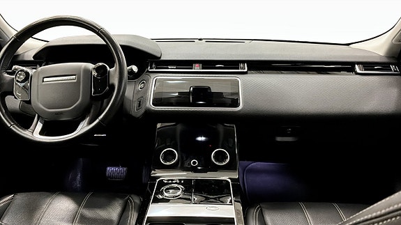 Land Rover Range Rover Velar 4 of 20