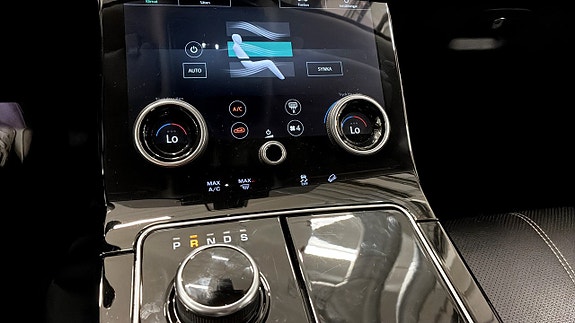 Land Rover Range Rover Velar 20 of 20