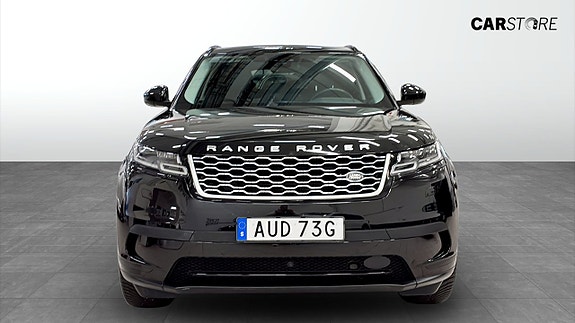 Land Rover Range Rover Velar 8 of 20