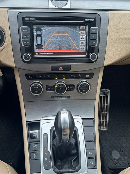 Volkswagen Passat 8 of 9