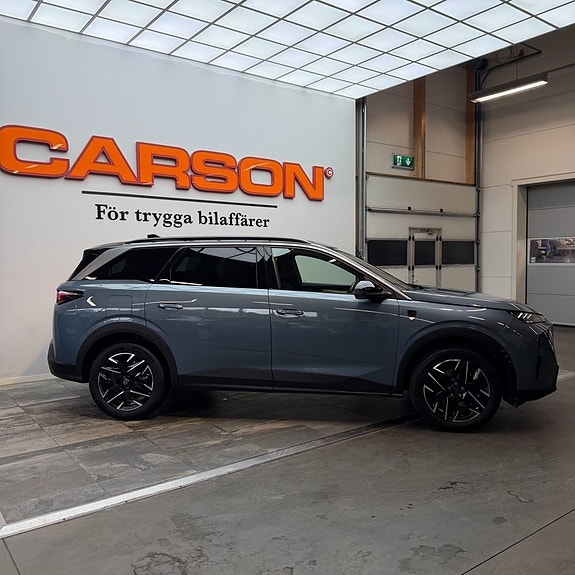 Peugeot 5008 3 of 12