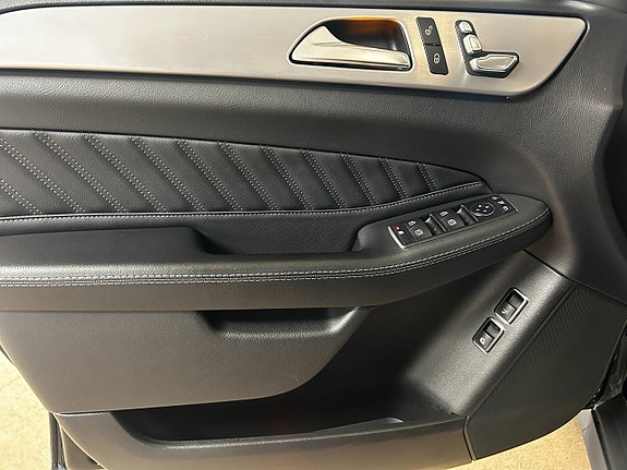 Mercedes-Benz GLE350 d 11 of 29
