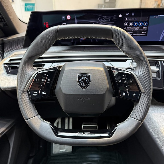 Peugeot 5008 10 of 12