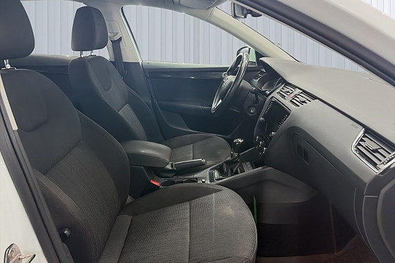 Skoda Octavia 16 of 18