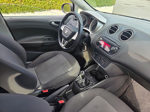Seat Ibiza 21 of 30