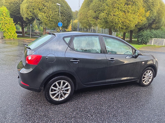 Seat Ibiza 26 of 30