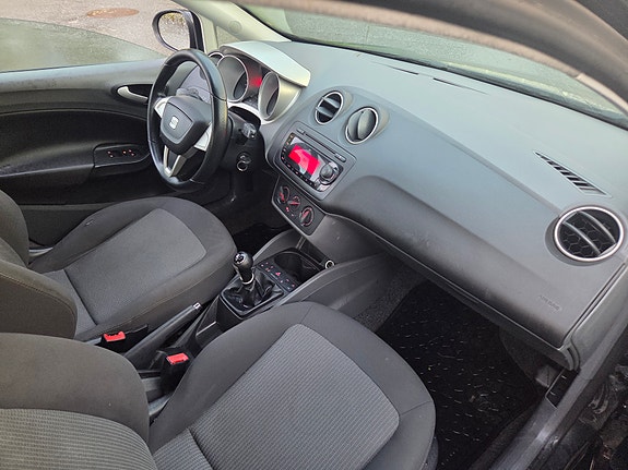 Seat Ibiza 24 of 30