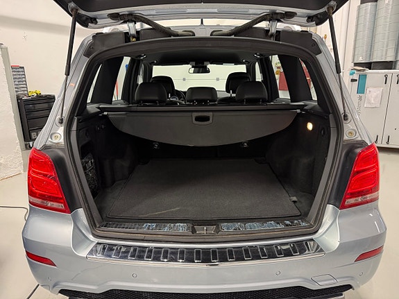 Mercedes-Benz GLK220 15 of 16