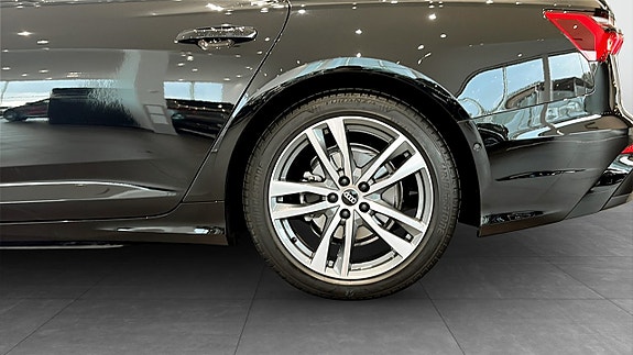 Audi A6 6 of 22