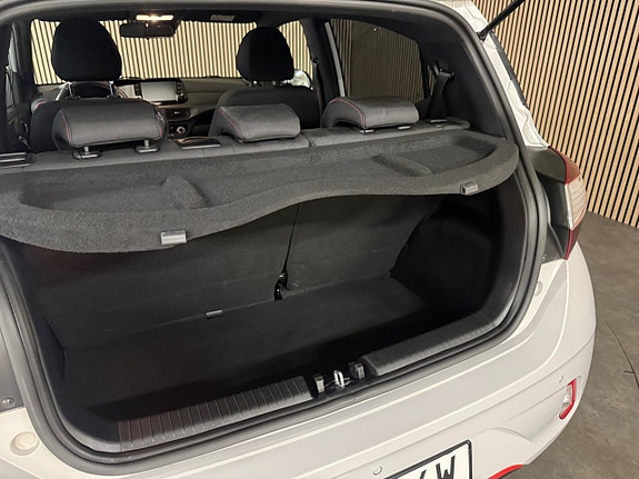 Hyundai i10 17 of 24