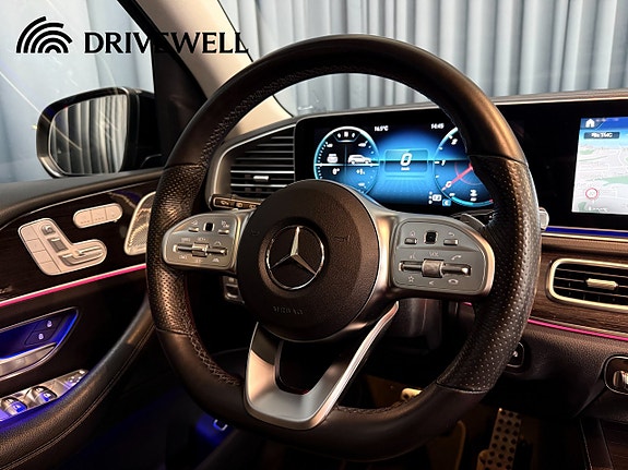 Mercedes-Benz GLS400 d 13 of 30