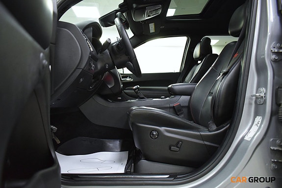 Dodge Durango 13 of 28