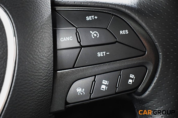Dodge Durango 24 of 28