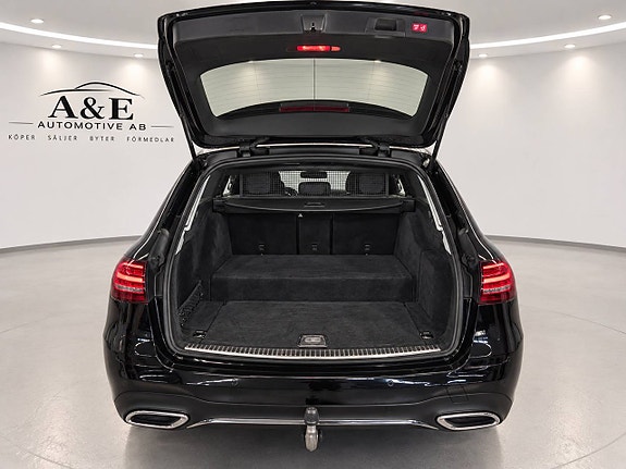 Mercedes-Benz E300 de 9 of 23